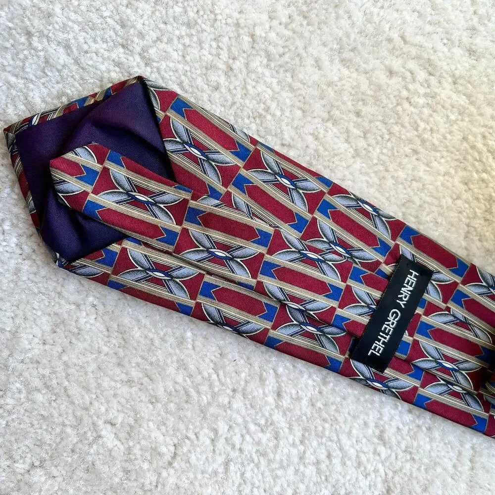 Henry Grethel Maroon Geometric Pattern Vintage Silk Career Necktie